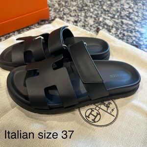 Hermès Black Chypre Sandal